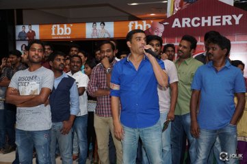 Kerintha Movie Team at Manjeera Mall Kukatpally